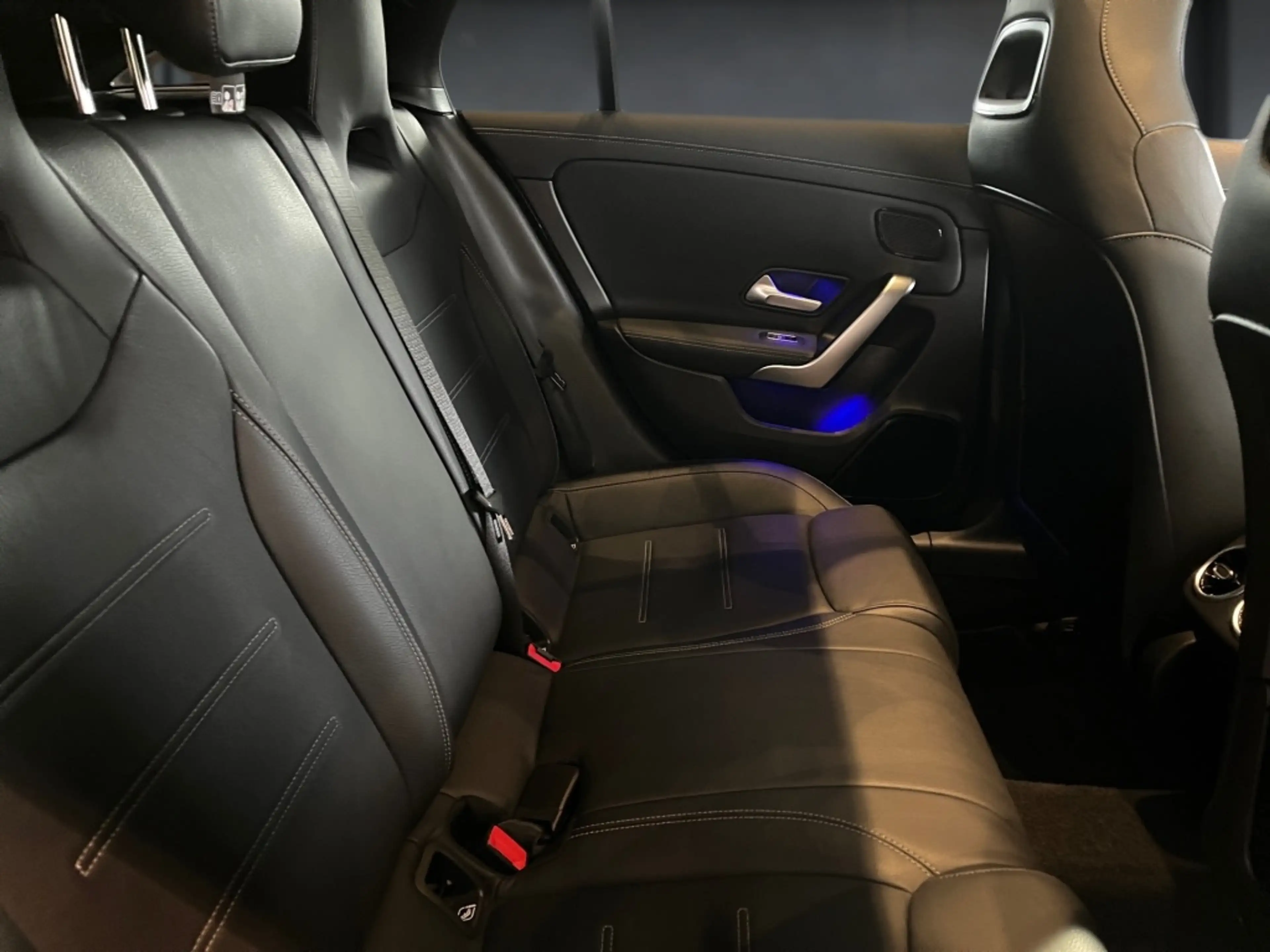 Mercedes-Benz CLA 250 e SB AMG+MBUX+Night+Ambiente+Mbeam+PANO — photo 14