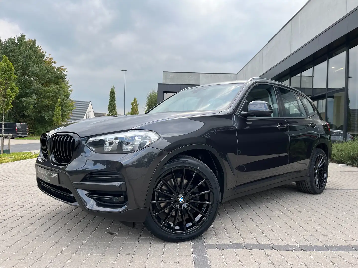 BMW X3 X3 sDrive18dA Gps-Pro/Sportzetels/Carplay/Zetelver Grijs - 2