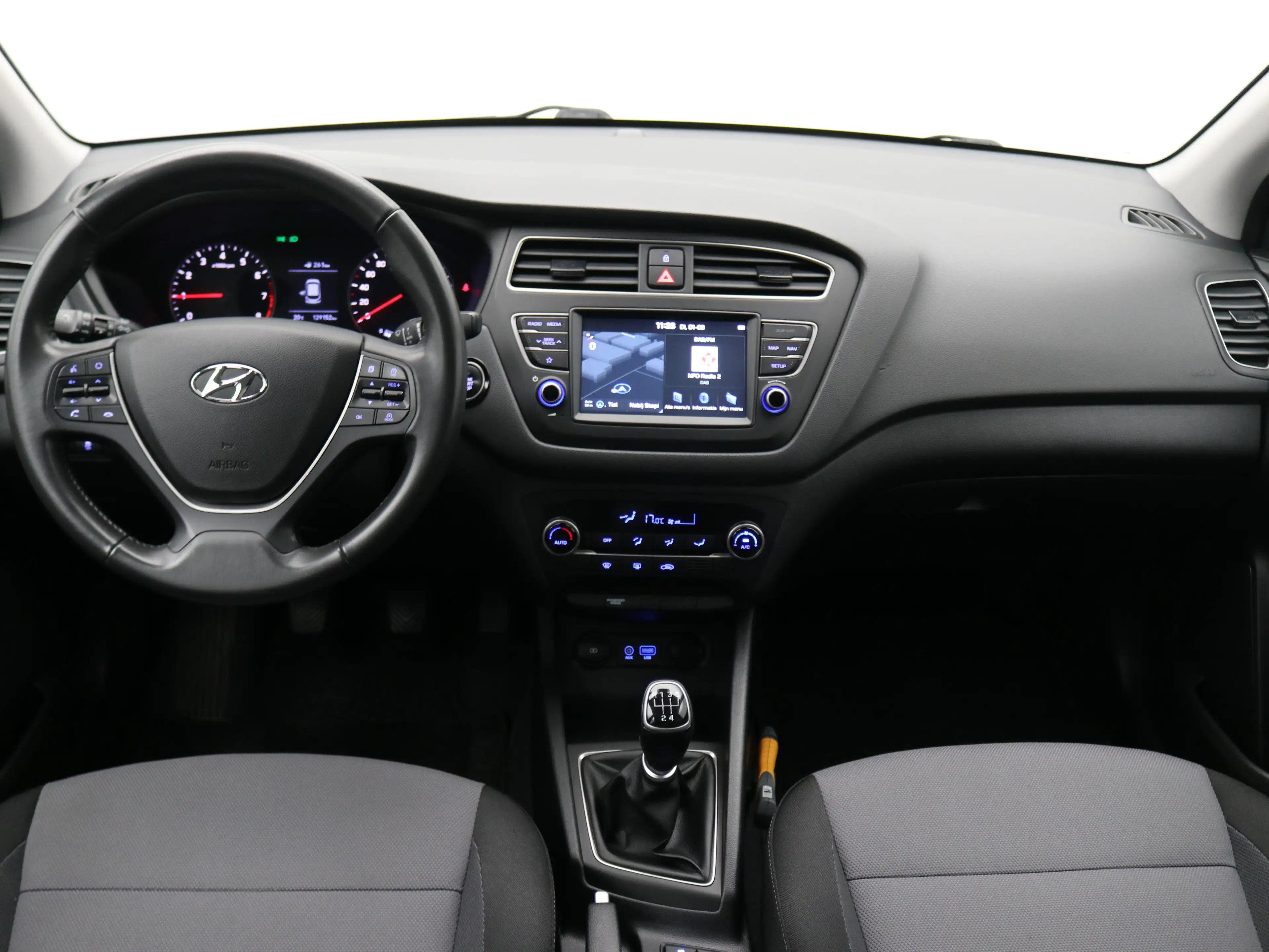 Hyundai i20 1.0 T-GDI Premium | Achterbank in delen neerklapba — photo 2
