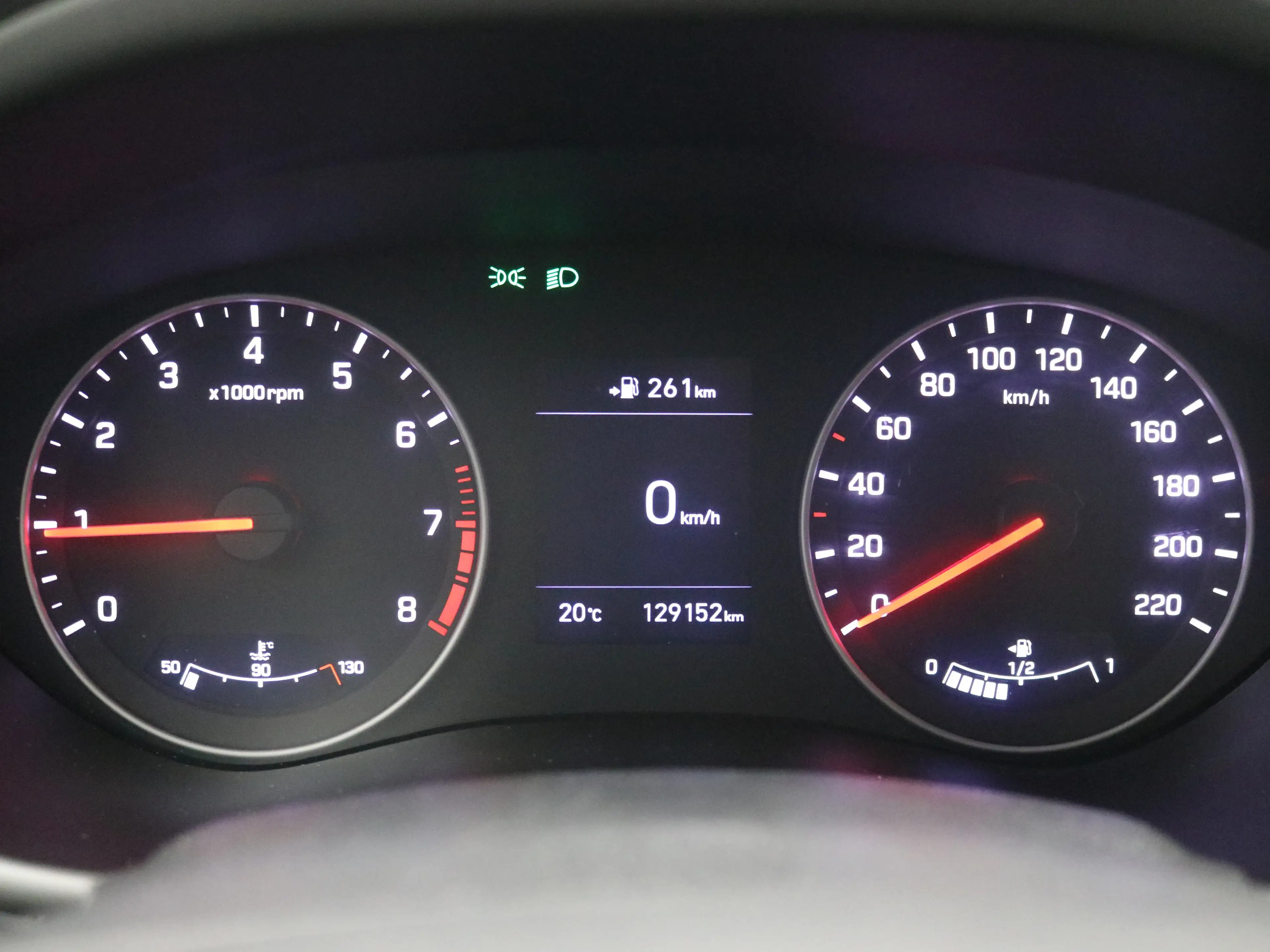 Hyundai i20 1.0 T-GDI Premium | Achterbank in delen neerklapba — photo 9