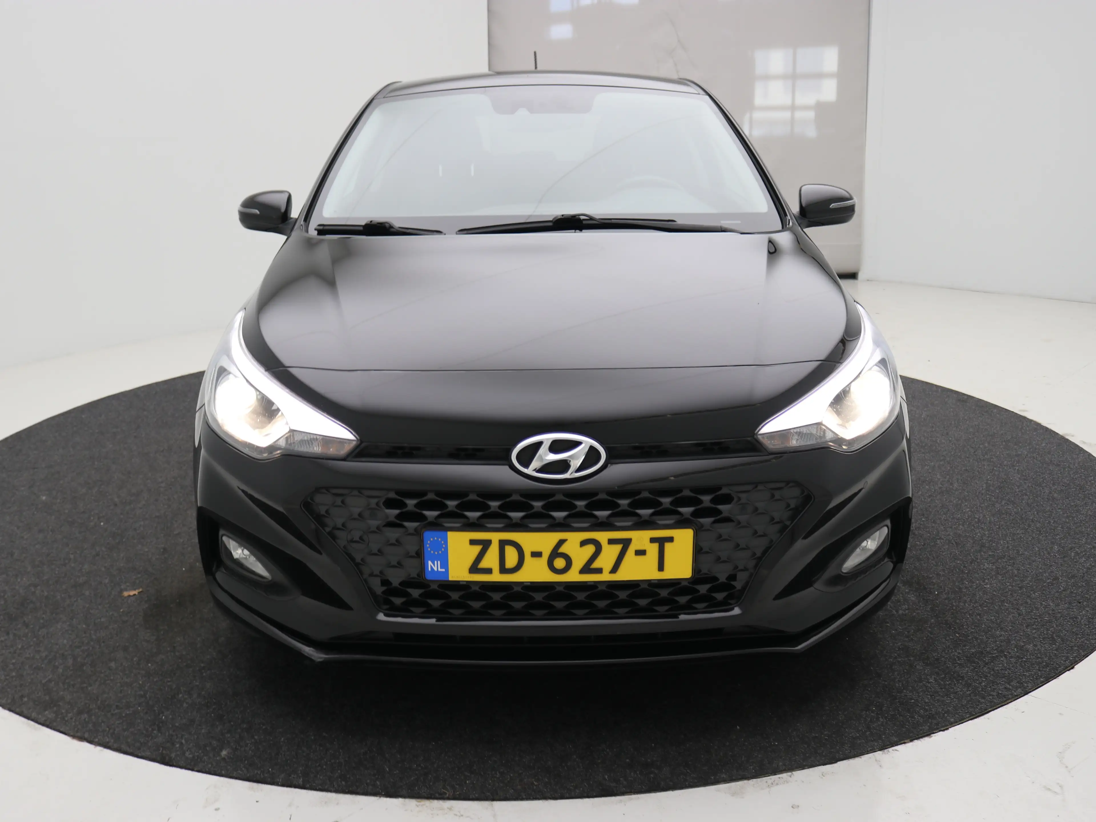 Hyundai i20 1.0 T-GDI Premium | Achterbank in delen neerklapba — photo 35