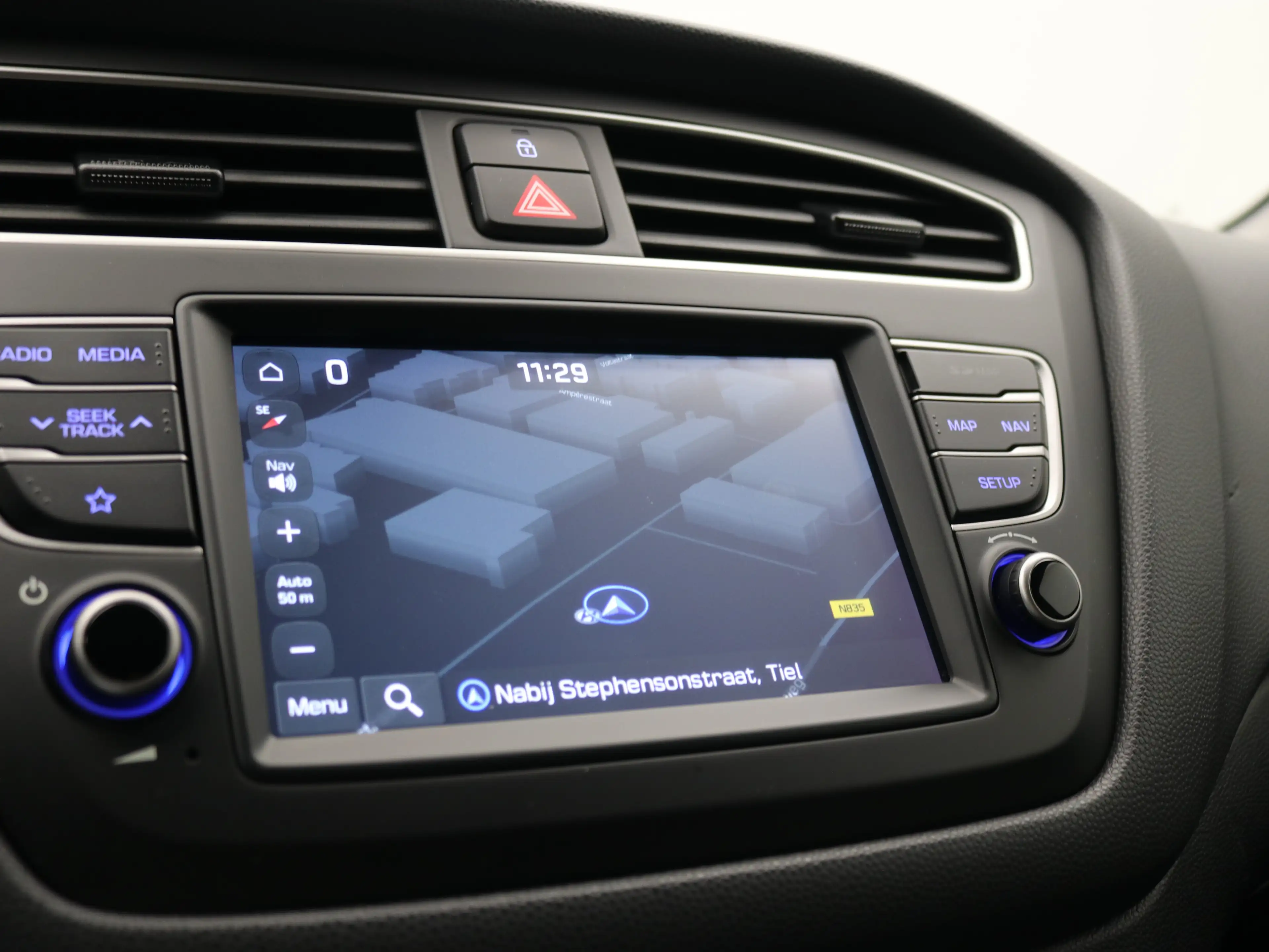 Hyundai i20 1.0 T-GDI Premium | Achterbank in delen neerklapba — photo 30