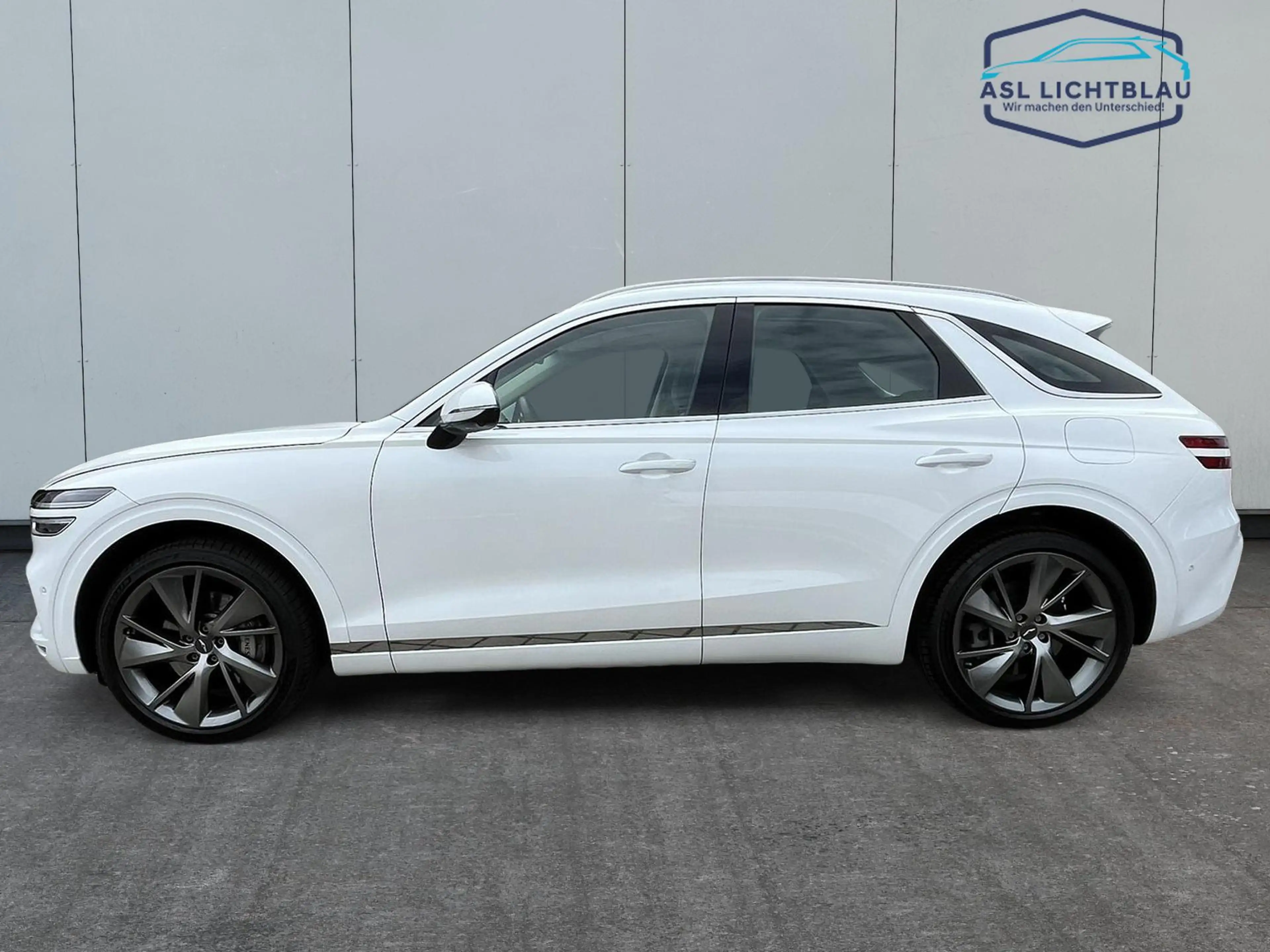 Genesis GV70 2.5 T Luxus AWD Komfort-Paket & Panoramadach 2.5 — photo 9
