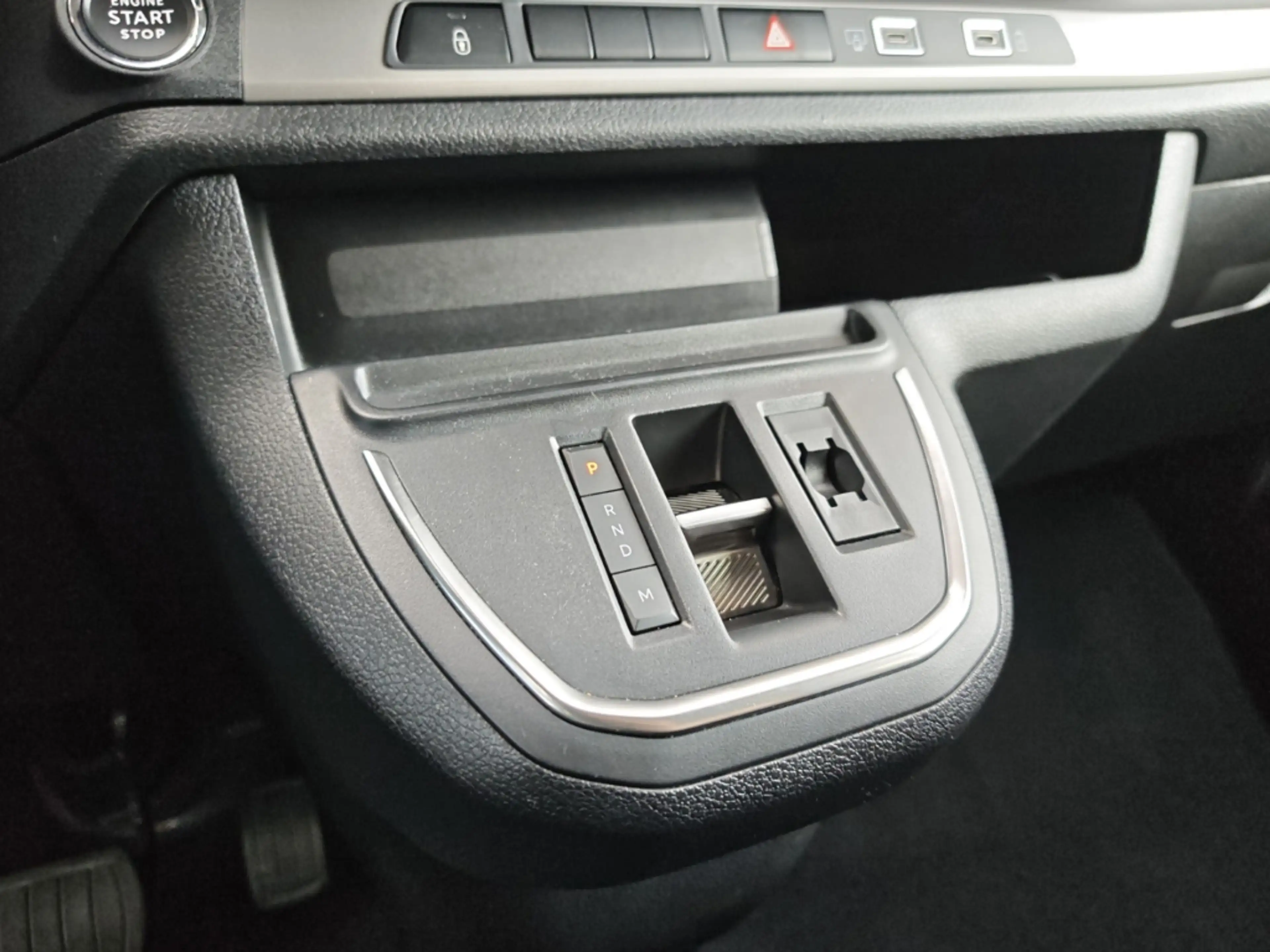 Toyota Proace Verso L2 2.0 D Automatik Team D +Navi +Digitales C — photo 14