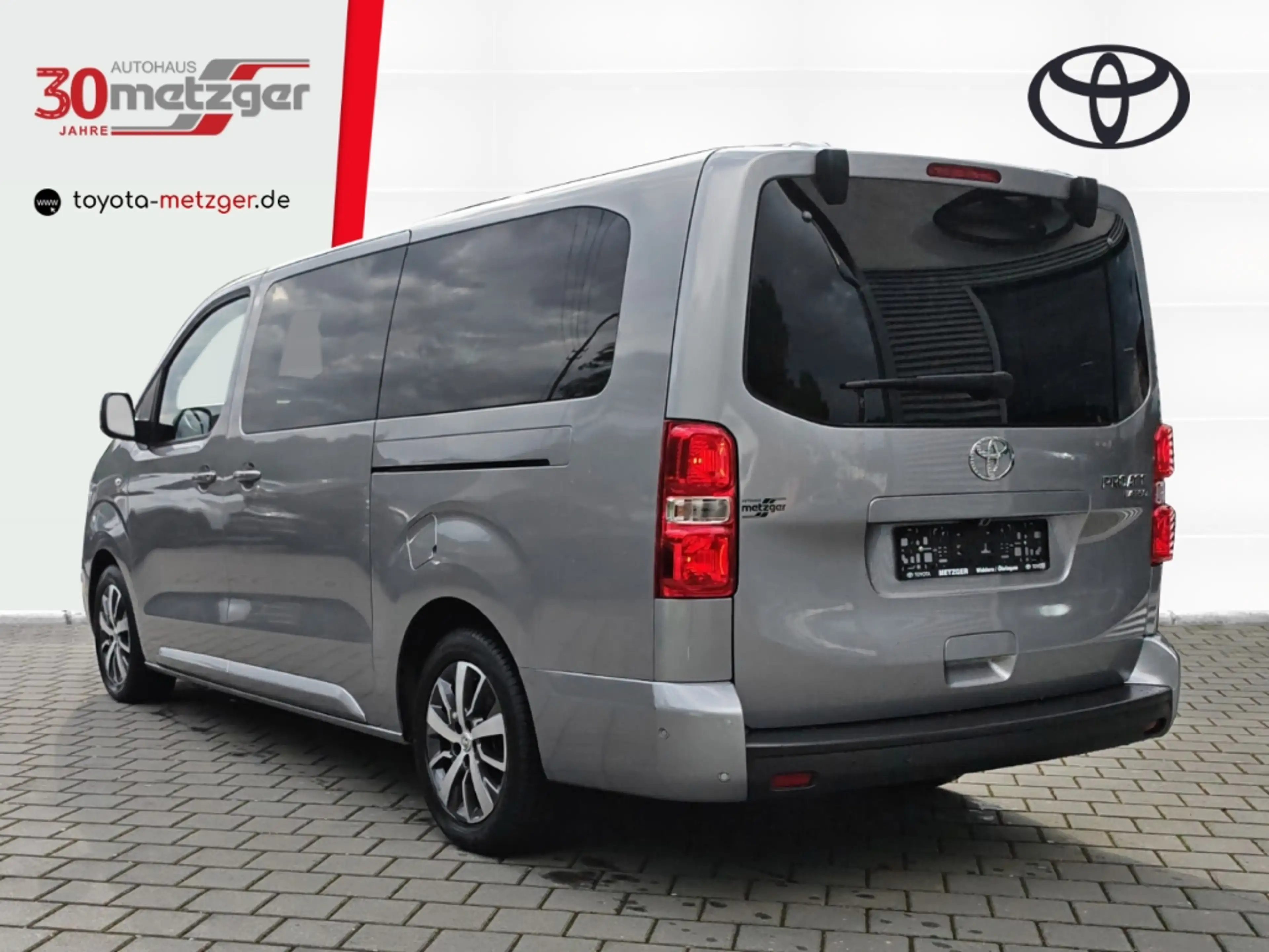 Toyota Proace Verso L2 2.0 D Automatik Team D +Navi +Digitales C — photo 4