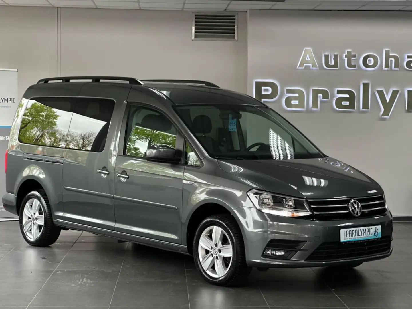 Volkswagen Caddy Maxi Comfort DSG Behindertengerecht-Rampe Grau - 2