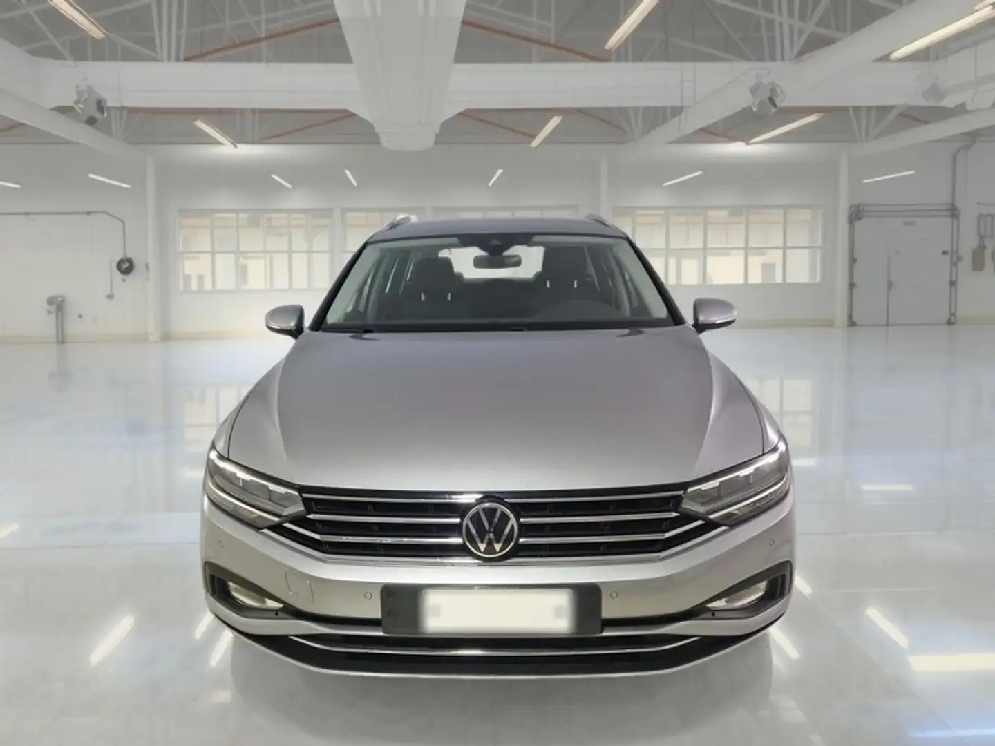 Volkswagen Passat Variant 2.0 TDI SCR EVO 110kW Business DSG - 2