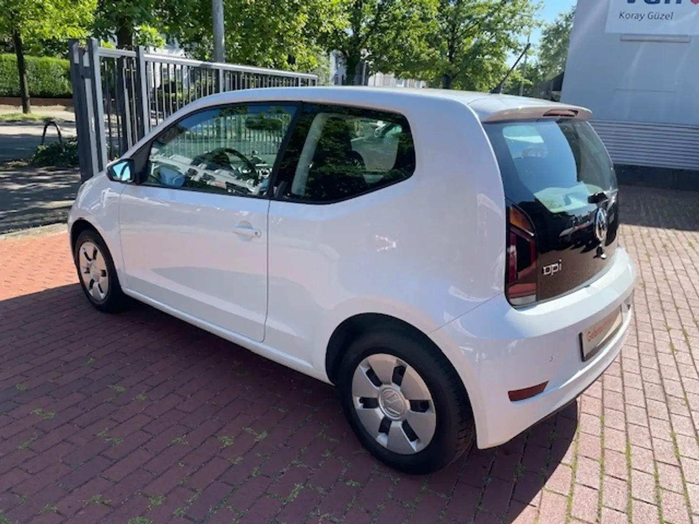Volkswagen up! Up! Move Up!*Klima*Cam*DAB*Tempomat*PDC* Weiß - 2