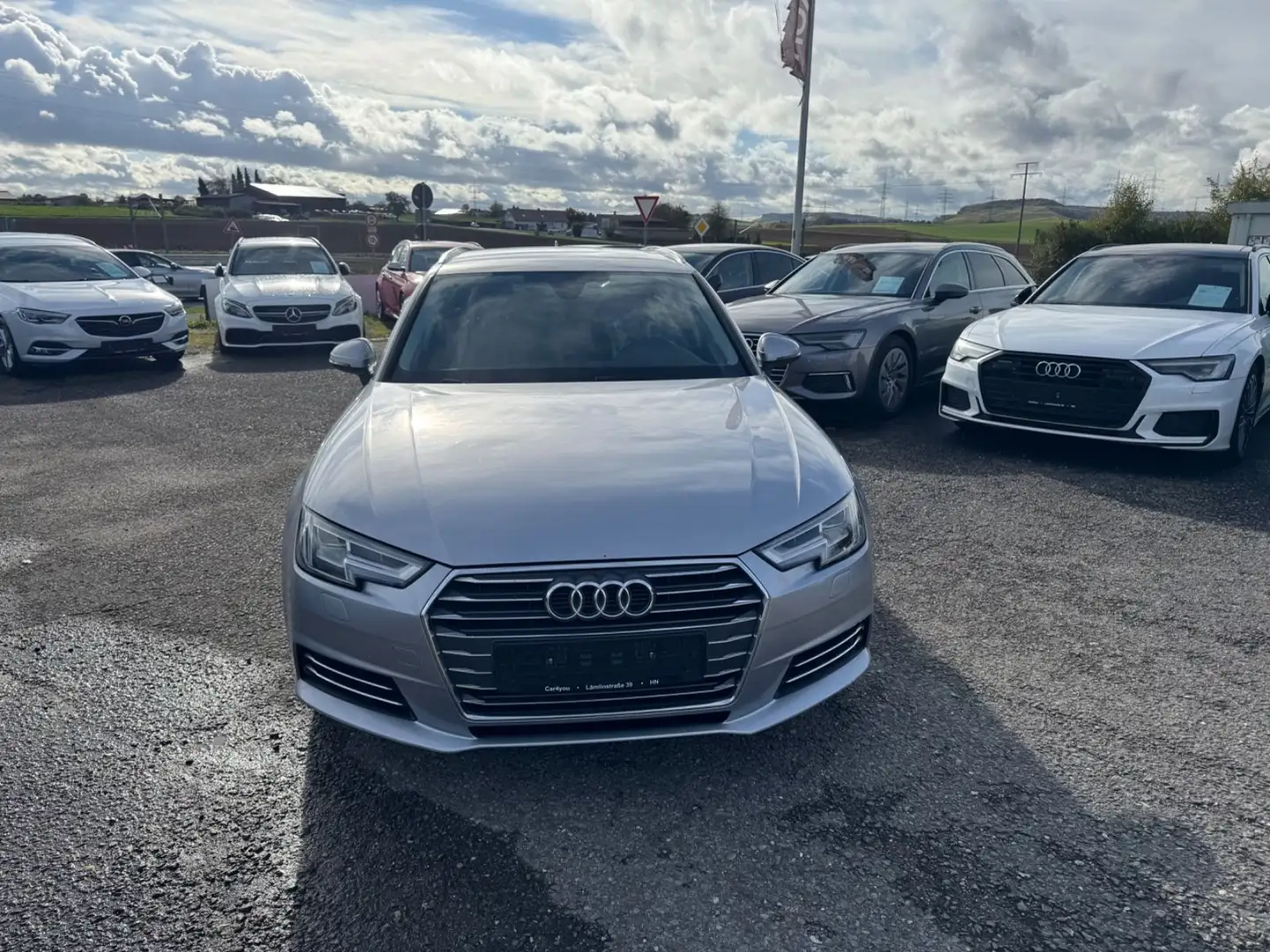 Audi A4 Avant sport Alcantara Matrix LED Navi AHK Argent - 2