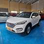 Hyundai TUCSON 1.7CRDI BD Tecno Sky Safe 4x2 Blanco - thumbnail 3