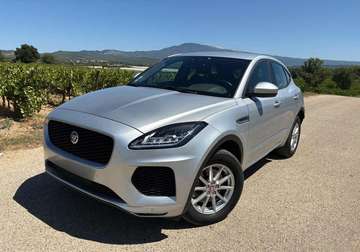 d150 awd carplay suivi