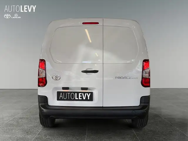 Toyota Proace City view 5
