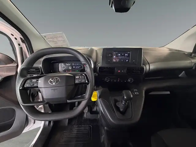 Toyota Proace City view 11