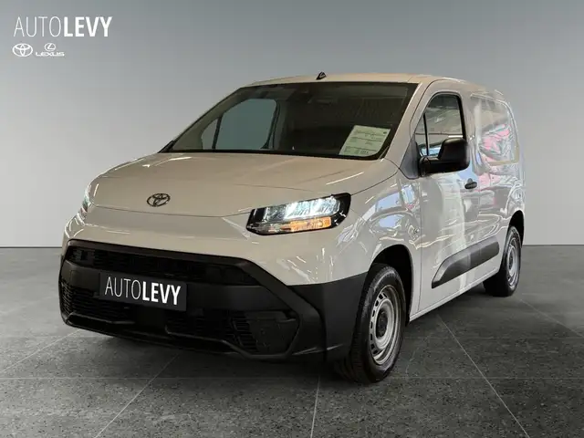 Toyota Proace City view 2