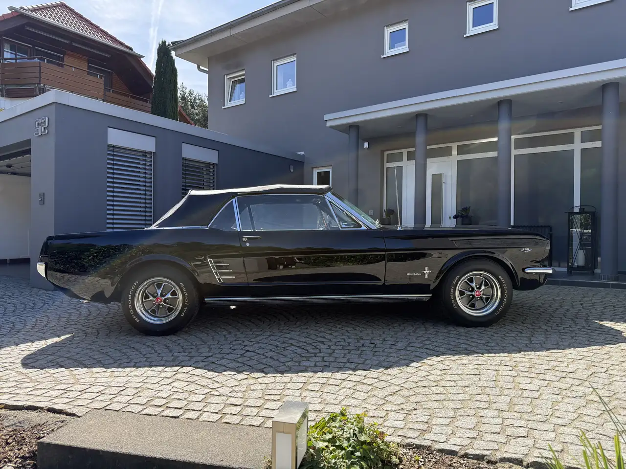 Ford Mustang, foto 1