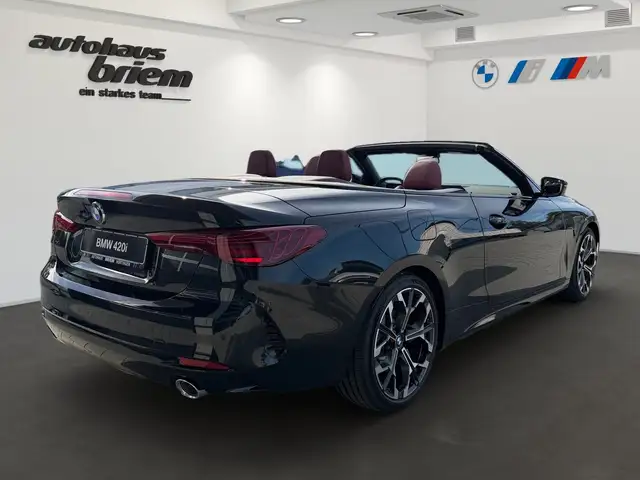 BMW 4 Series view 3