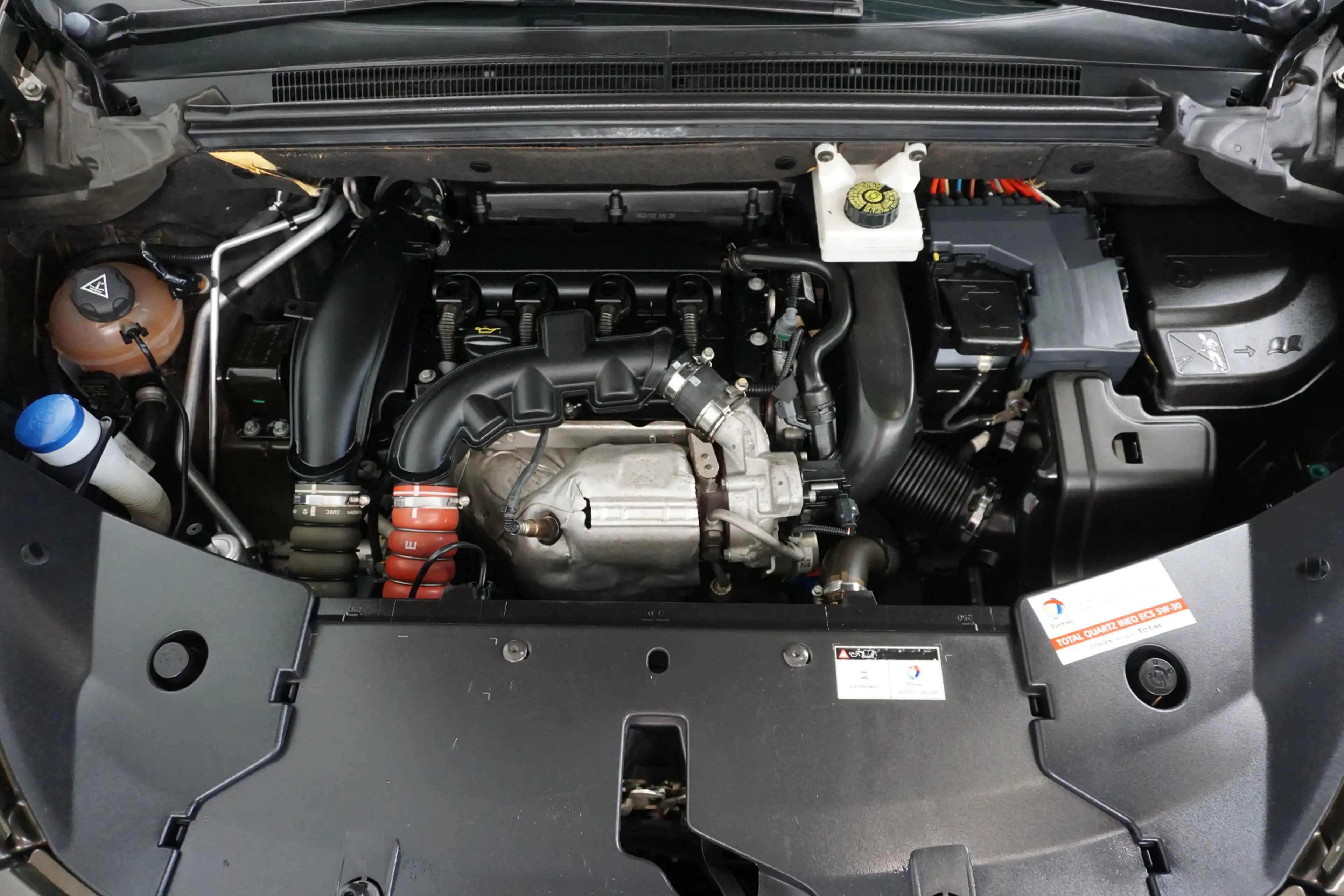 Citroen DS5 1.6 THP Business Executive AUTOMAAT! NL AUTO! NAP! — photo 14