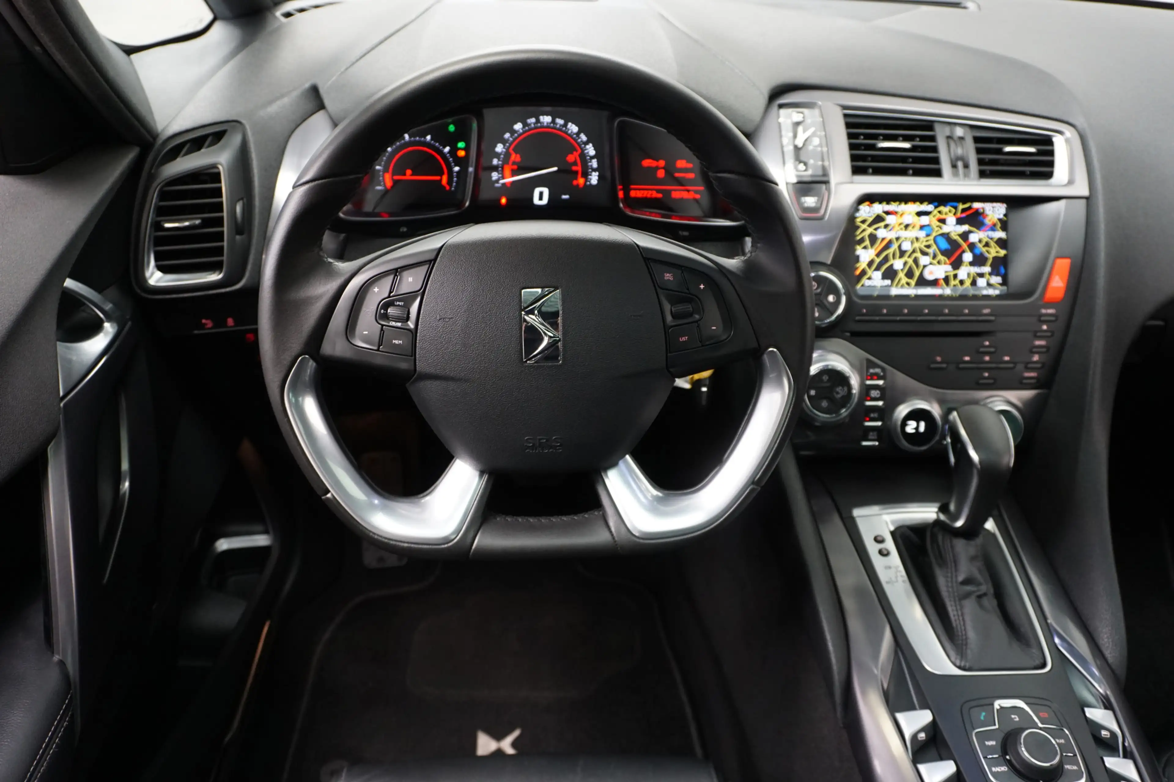 Citroen DS5 1.6 THP Business Executive AUTOMAAT! NL AUTO! NAP! — photo 3