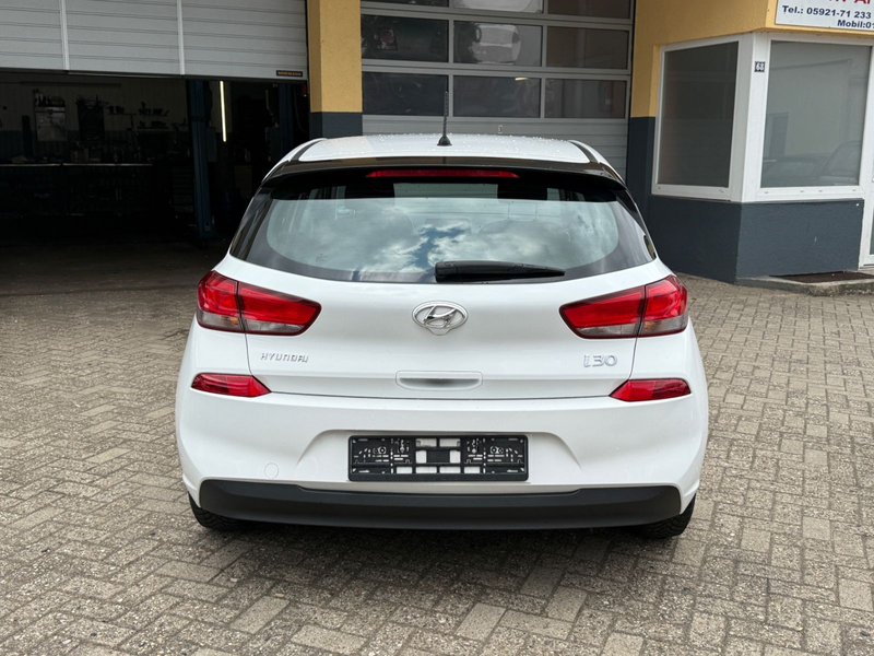Hyundai i30 1.0 T-GDI*KLIMA*TEMPOMAT*MFL*** — photo 4