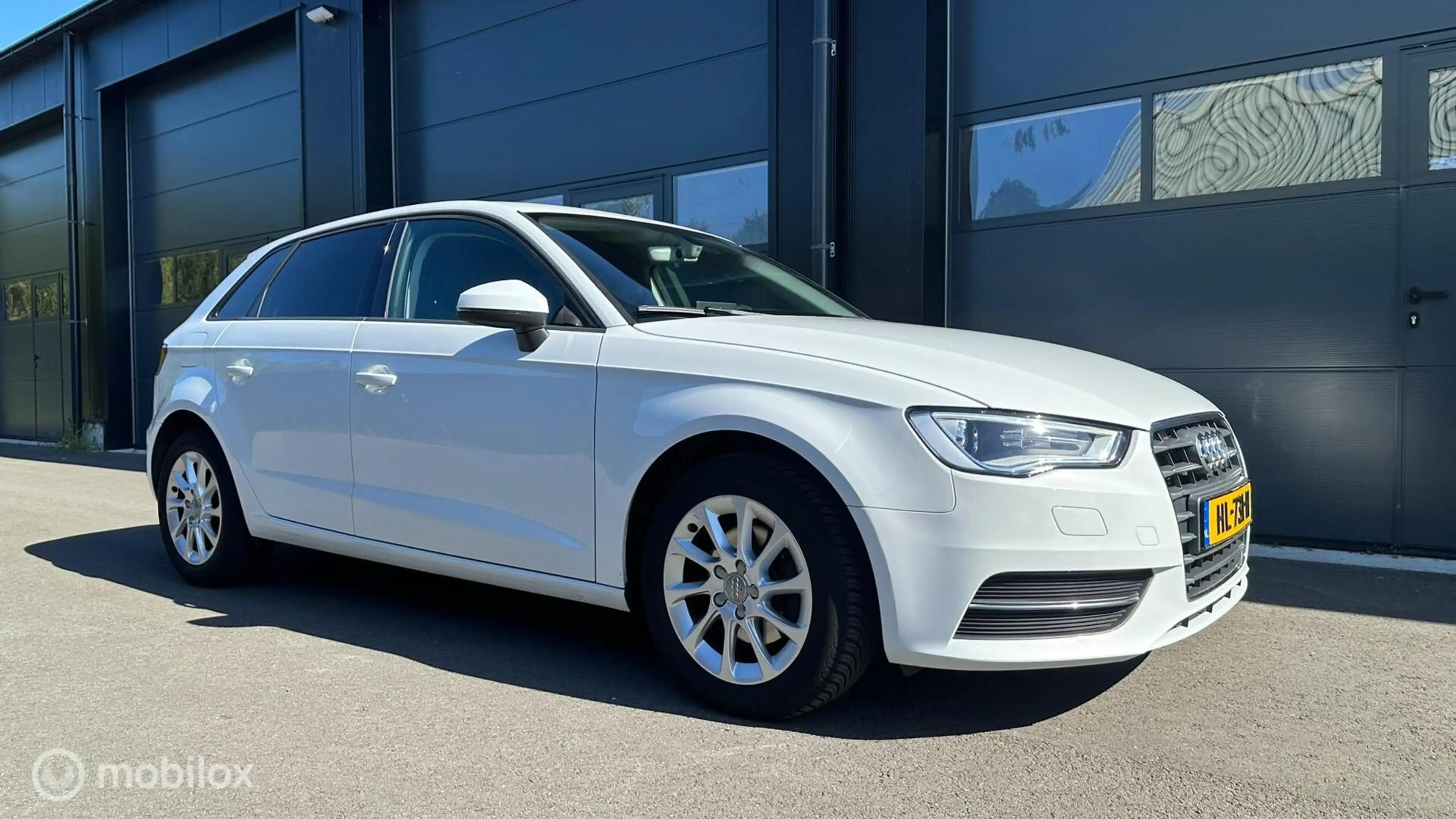 Audi A3 Sportback 1.2 TFSI Attraction Pro Line plus Incl B — photo 12