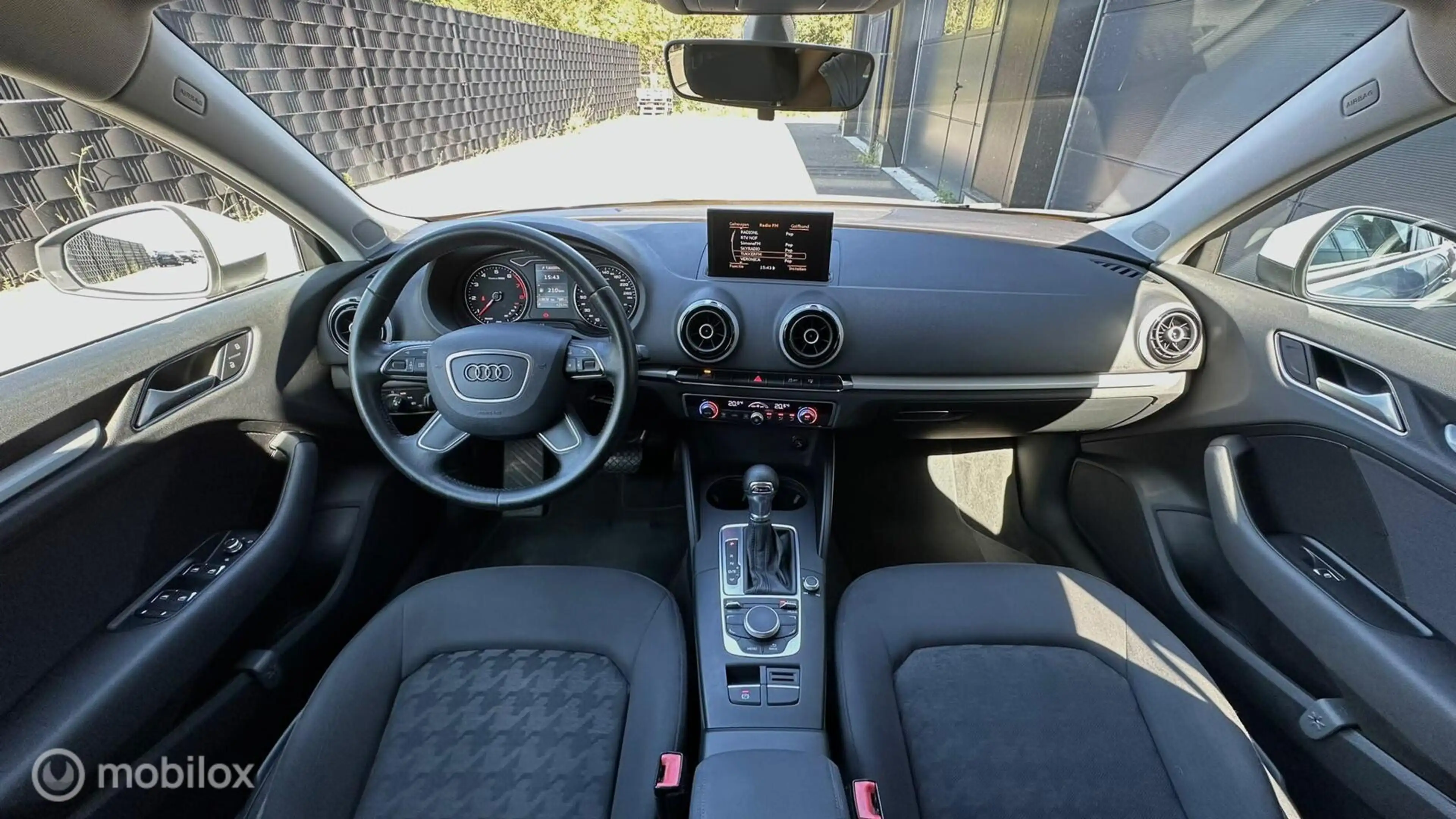 Audi A3 Sportback 1.2 TFSI Attraction Pro Line plus Incl B — photo 7