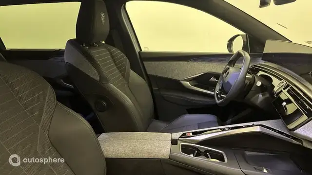 Peugeot 5008 view 15