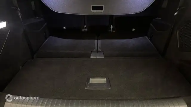Peugeot 5008 view 14