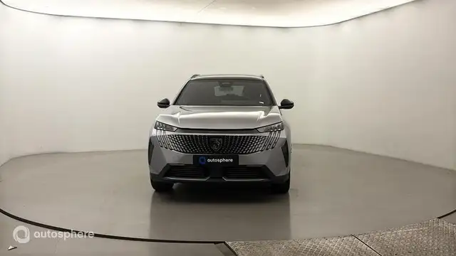 Peugeot 5008 view 2