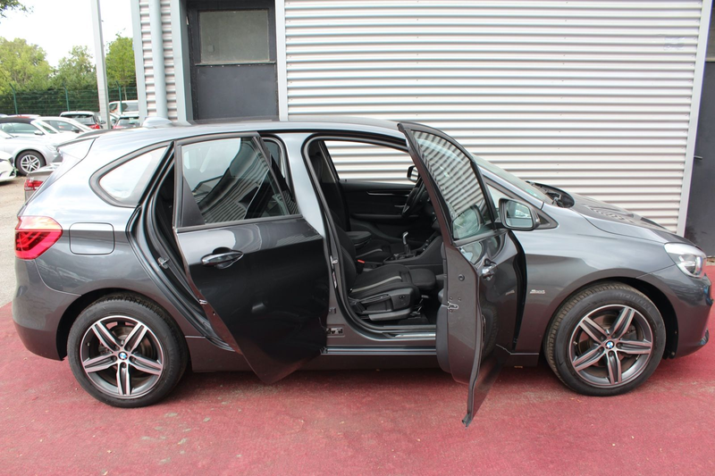 BMW 218 218 ACTIVE TOURER SPORT LINE KLIMA PDC 2.Hd — photo 9
