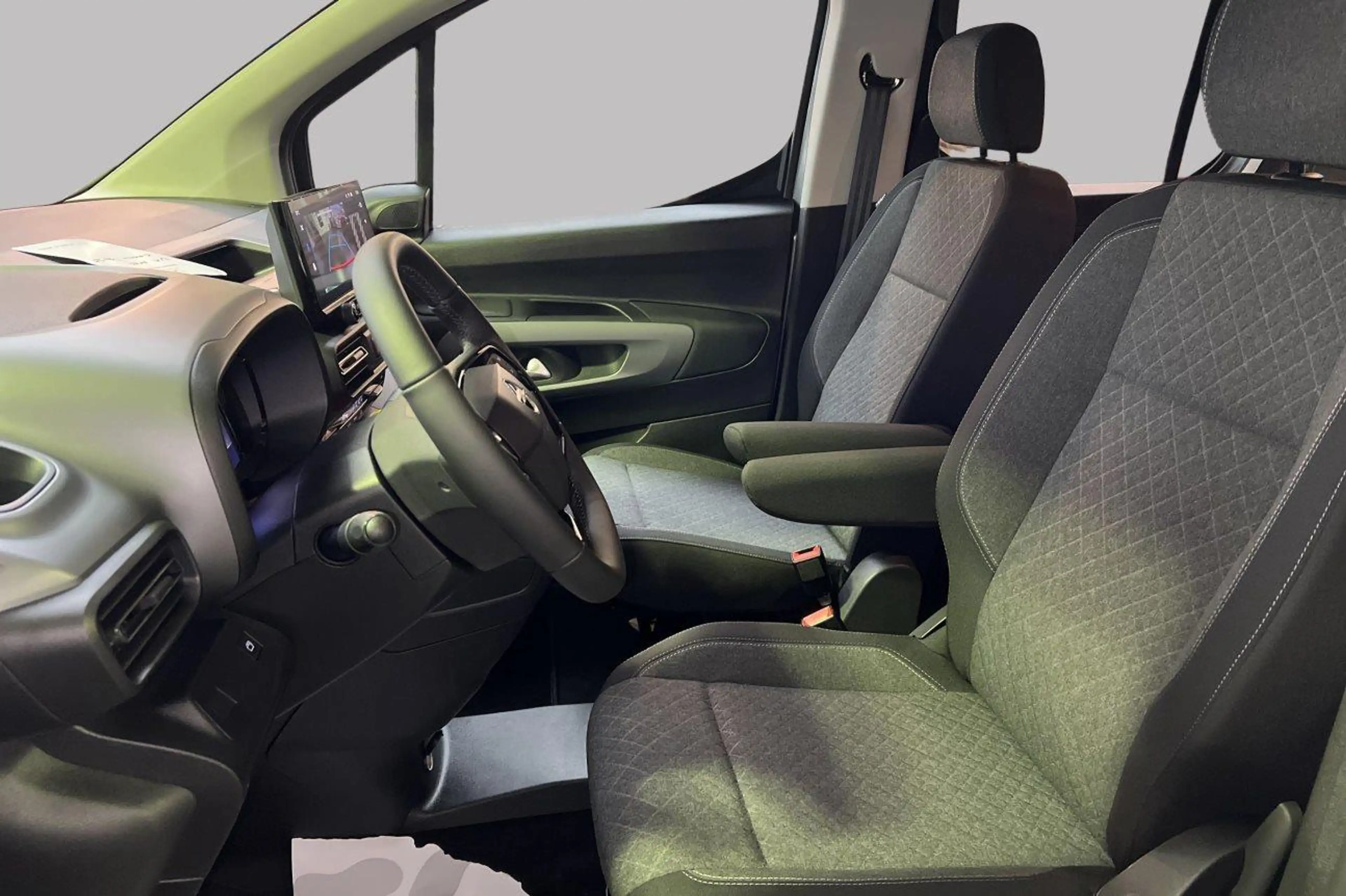 Opel Combo Life GS - L1 — photo 10