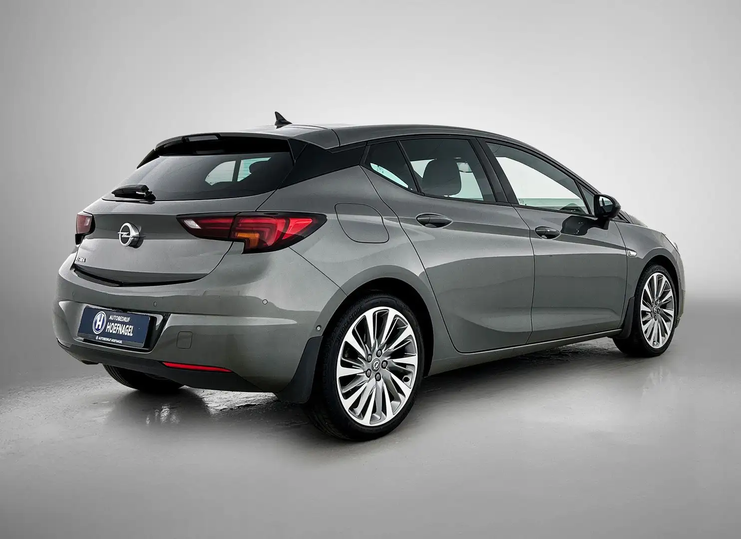 Opel Astra 1.2 Ultimate | Camera |Stoelverwarming | Stuurverw Grijs - 2