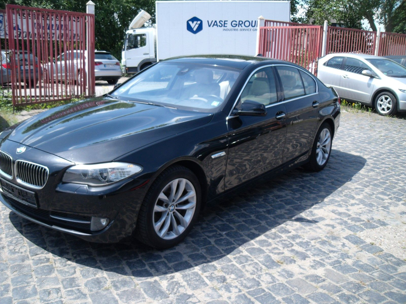 BMW 520 d — photo 3
