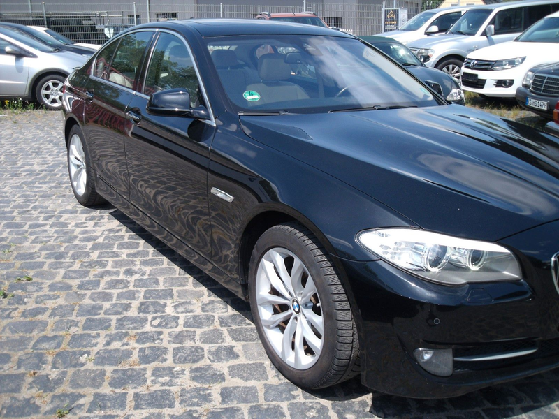 BMW 520 d — photo 8