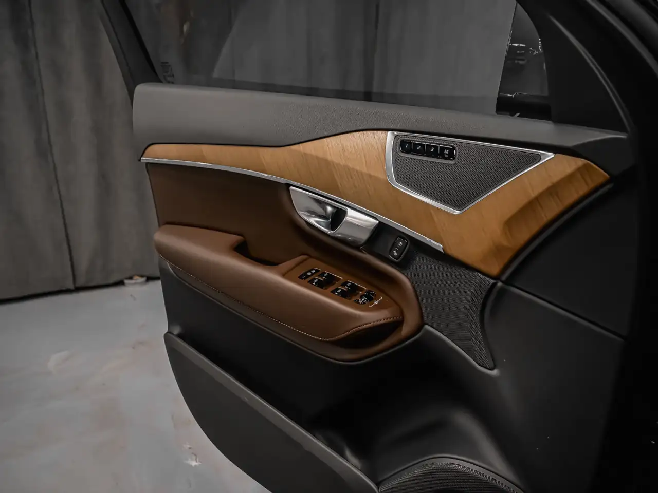 Volvo XC90 снимка Volvo XC90