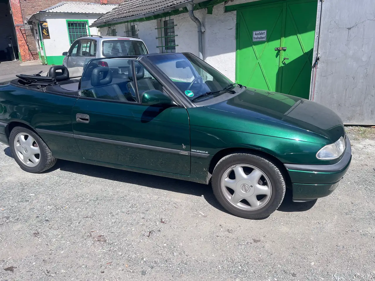 Opel Astra Cabrio 1.6i Bertone Edition, foto 2