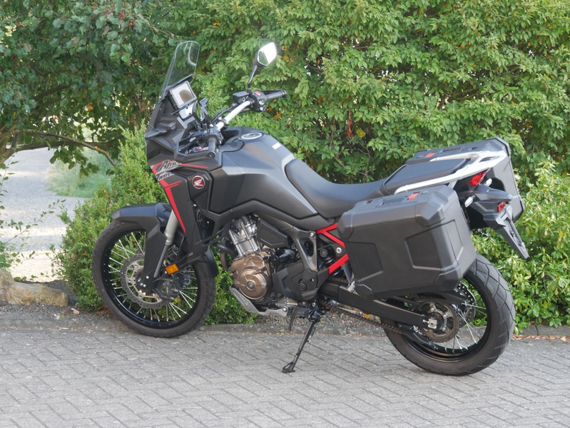 Honda Africa Twin CRF 1100 DCT aus 1. Hd. — photo 5
