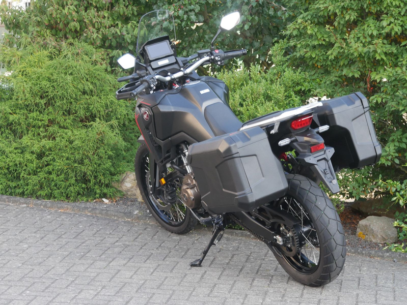 Honda Africa Twin CRF 1100 DCT aus 1. Hd. — photo 6
