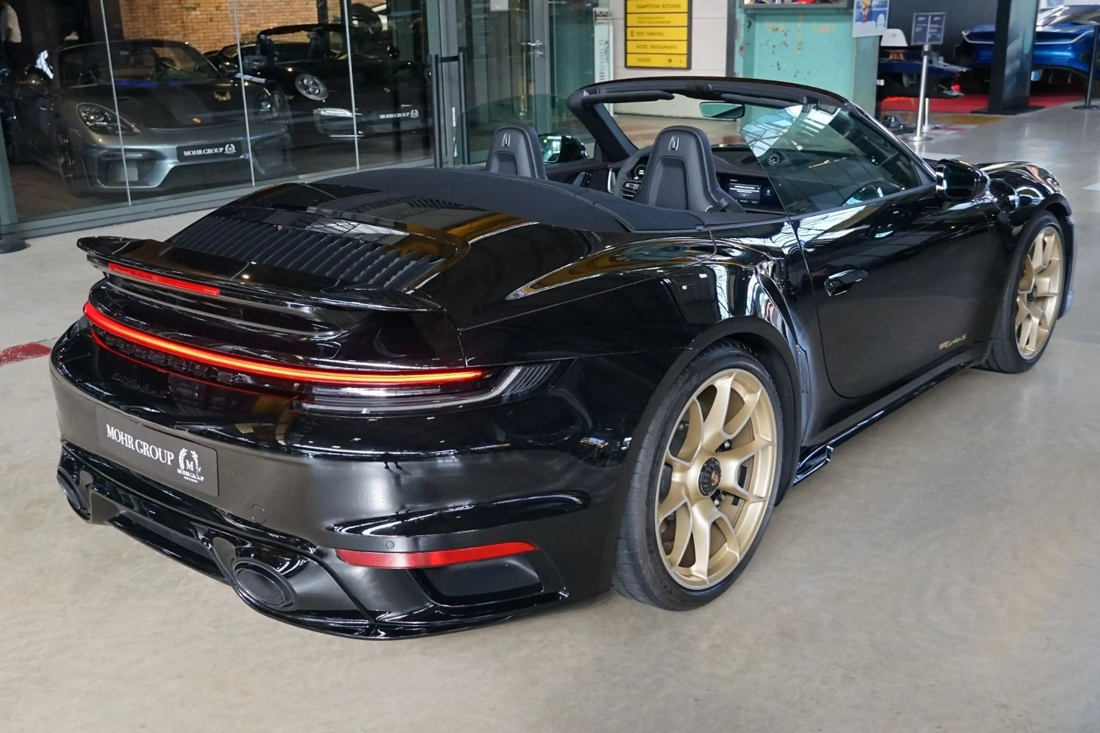 Porsche 992 911 Turbo S Cabriolet/LIFT/Burmester/Approved — photo 7