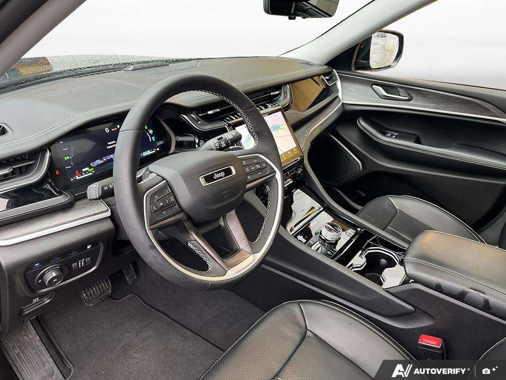 used 2023 Jeep Grand Cherokee car, priced at $47,888