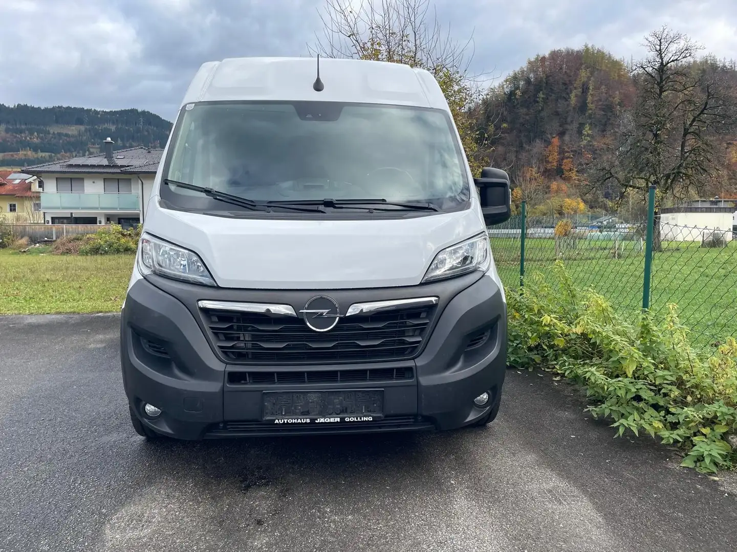 Opel Movano Weiß - 1