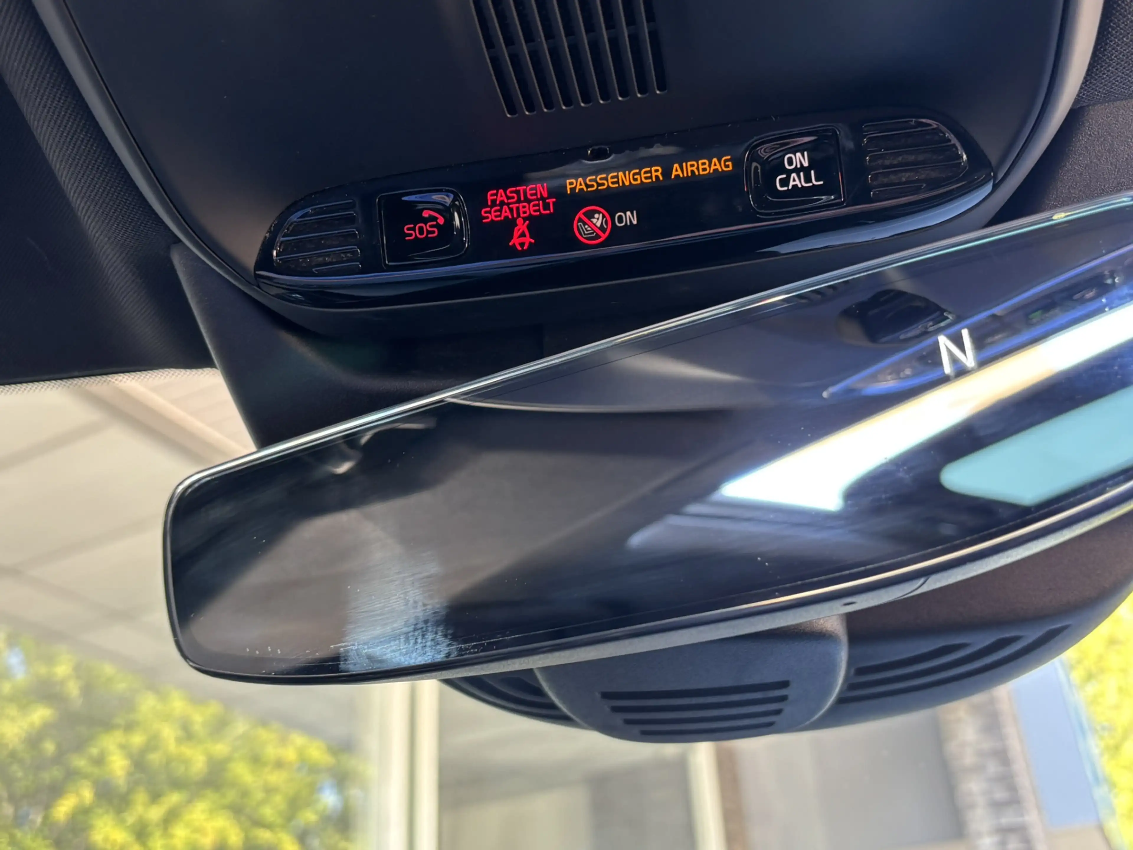 Volvo V90 T8 AWD R-Design HeadUp MASSAGE Luchtvering 360 DAB — photo 31