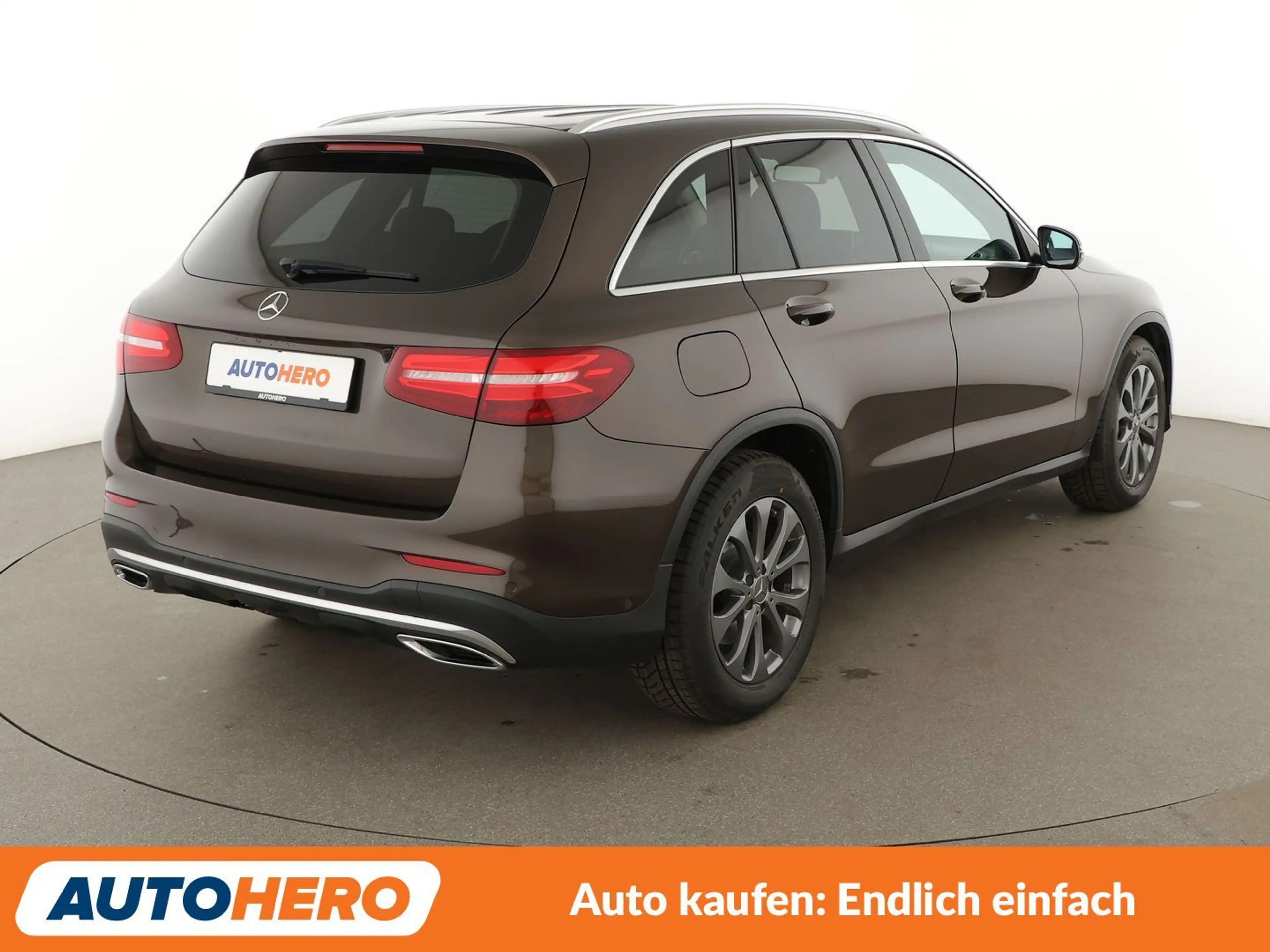 Mercedes-Benz GLC 350 d 4Matic AMG Line Aut.*LED*NAVI*ACC*CAM*PDC*SHZ* — photo 6