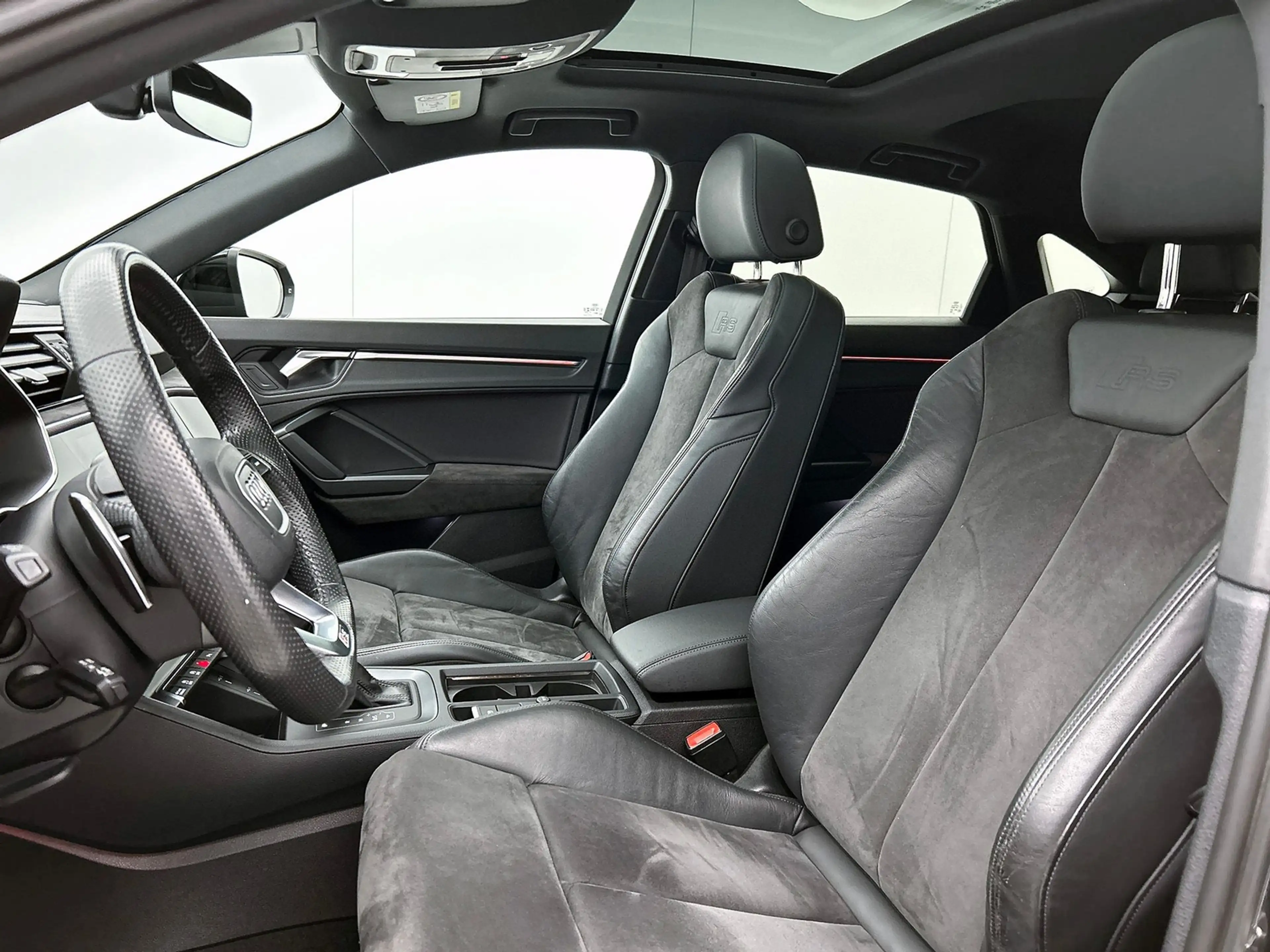 Audi RS Q3 Sportback TFSI | Trekhaak | Panoramadak | — photo 36