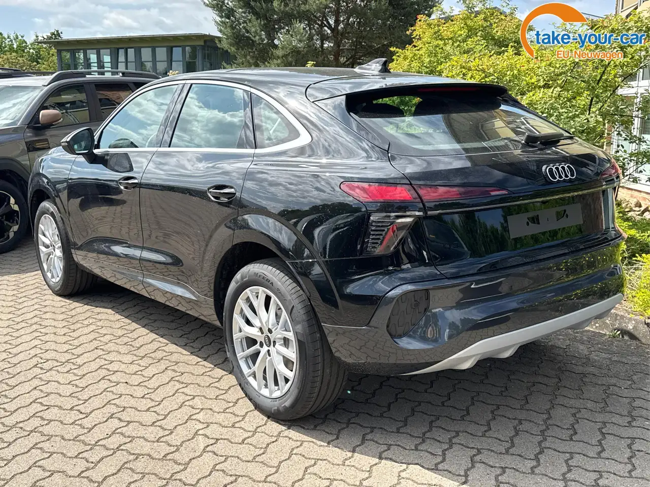 Audi Q3 Sportback MJ 2026+NAVI+KAMERA+AHK+PANO+PDC+EL. ... 3