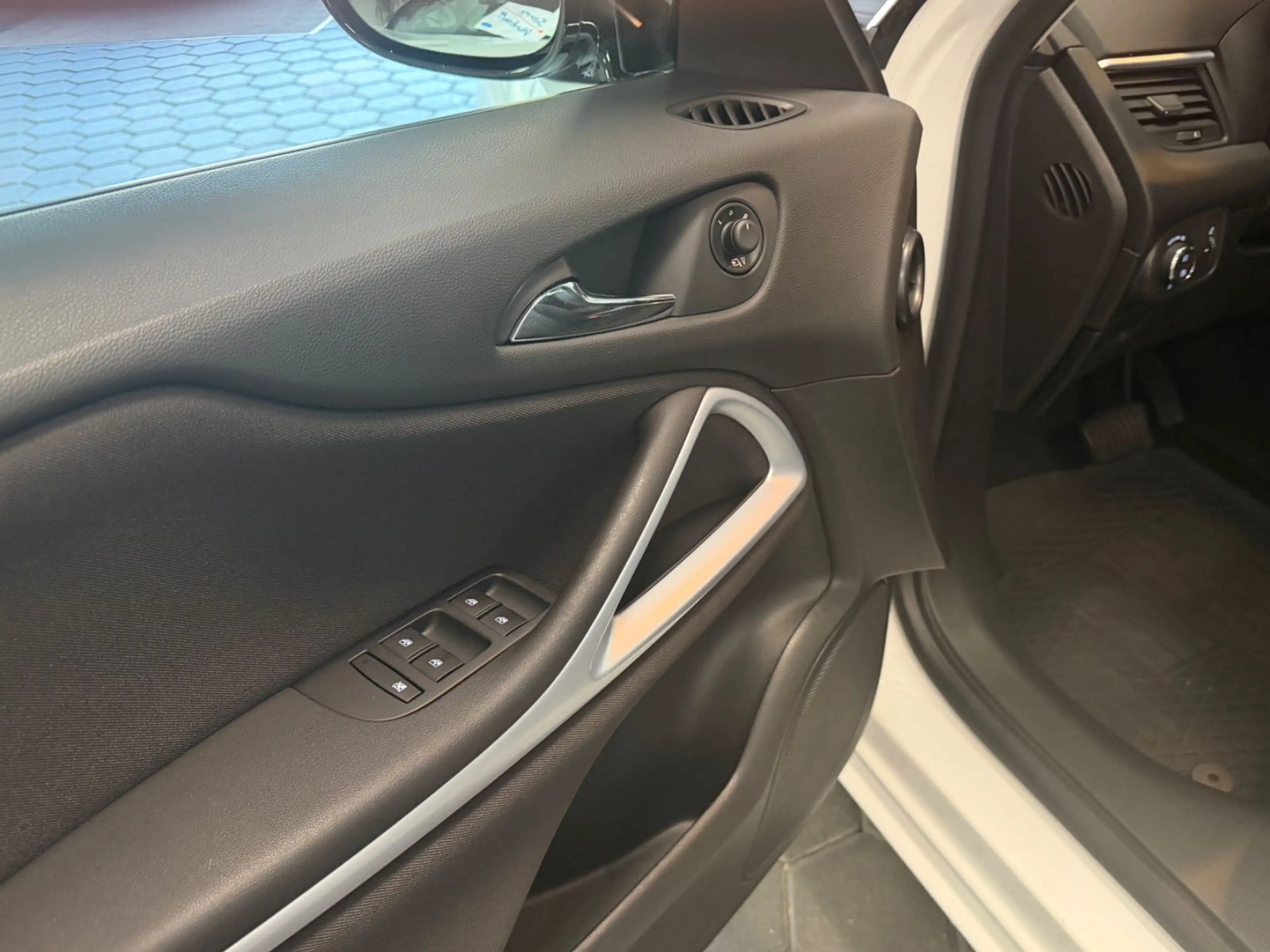 Opel Zafira Tourer Inno*AUTOMATIK*LED*NAVI*ACC*AHK — photo 9