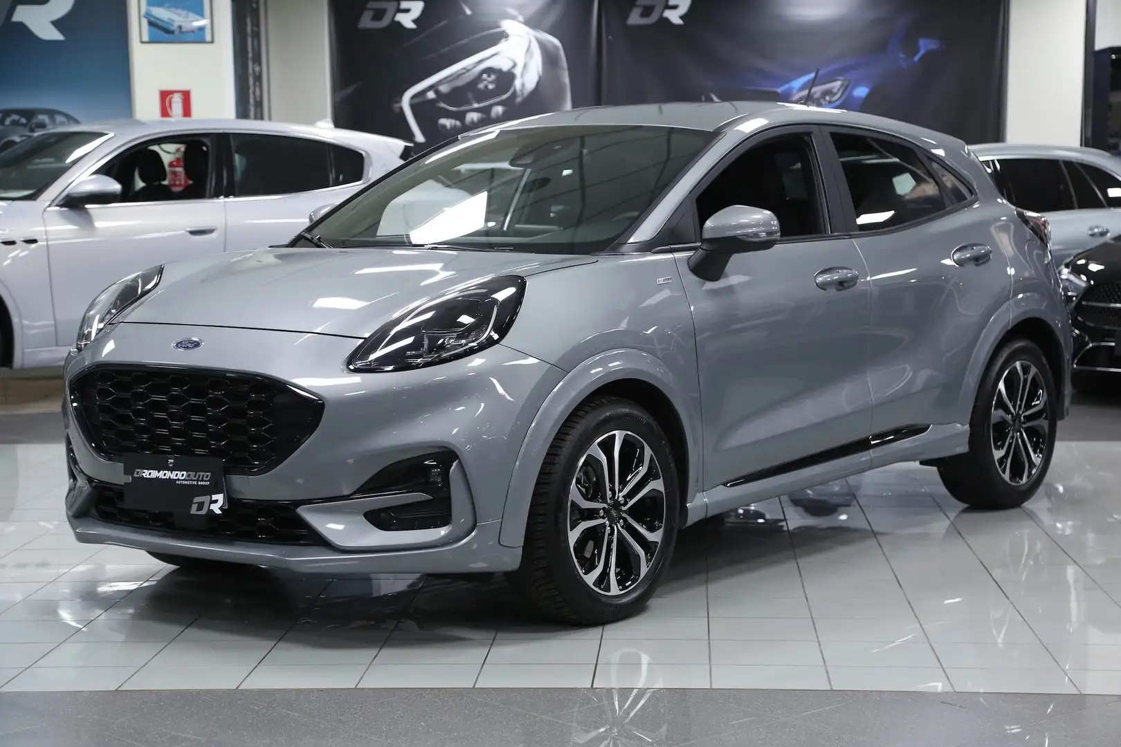 Ford Puma 1.0 EcoBoost Hybrid 125 cv S&S ST-Line auto Gris - 1