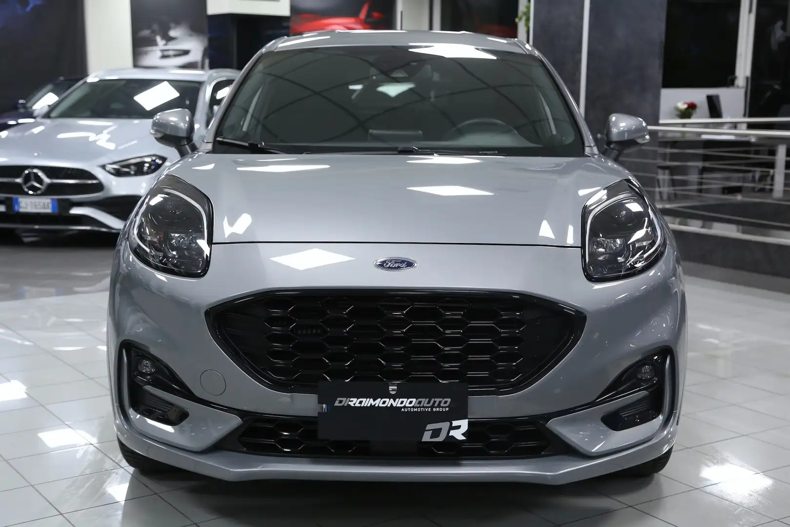 Ford Puma 1.0 EcoBoost Hybrid 125 cv S&S ST-Line auto Gris - 2