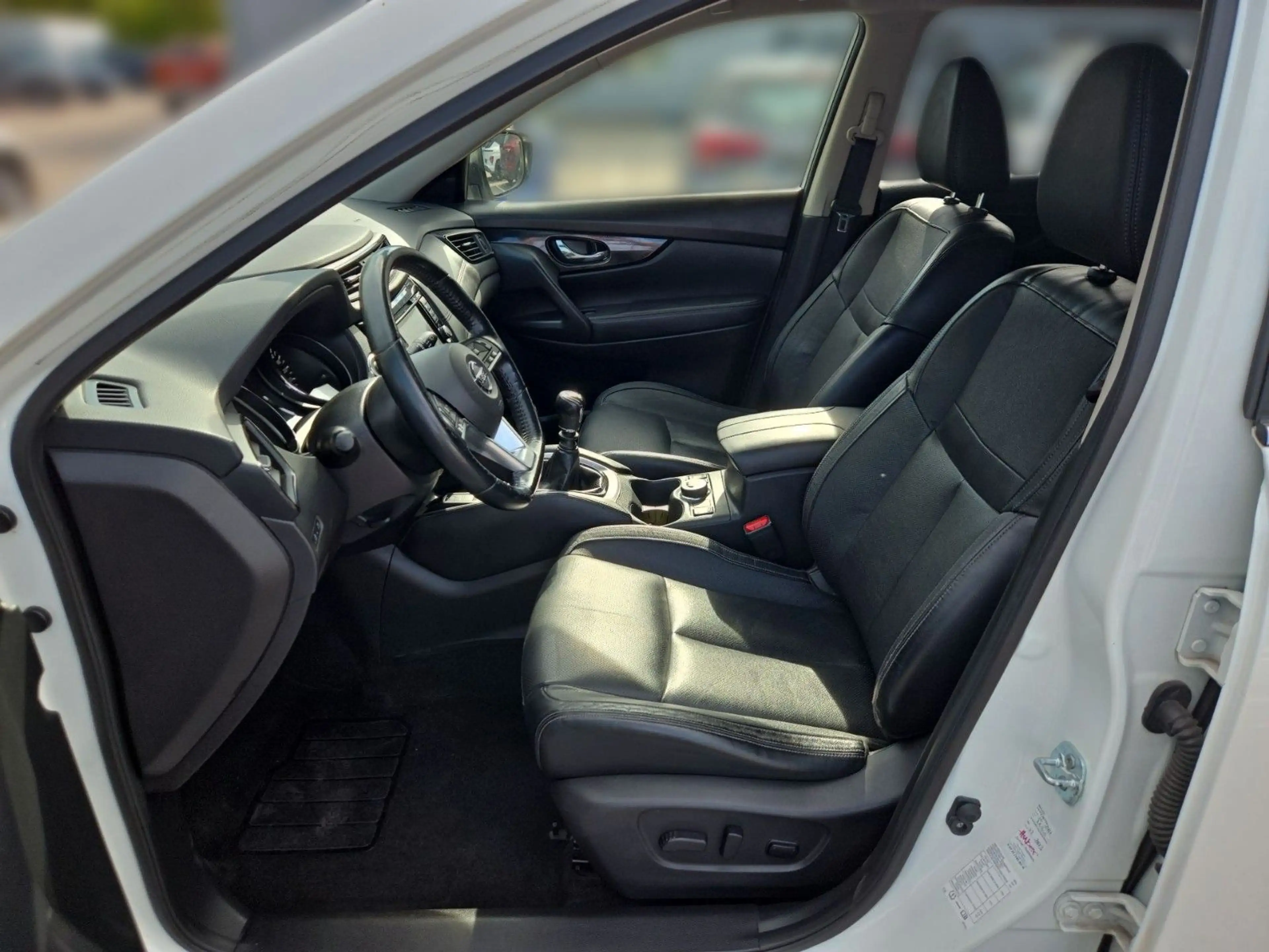 Nissan X-Trail Tekna 2.0 Diesel 4x4 177PS MT 7-Sitzer — photo 7