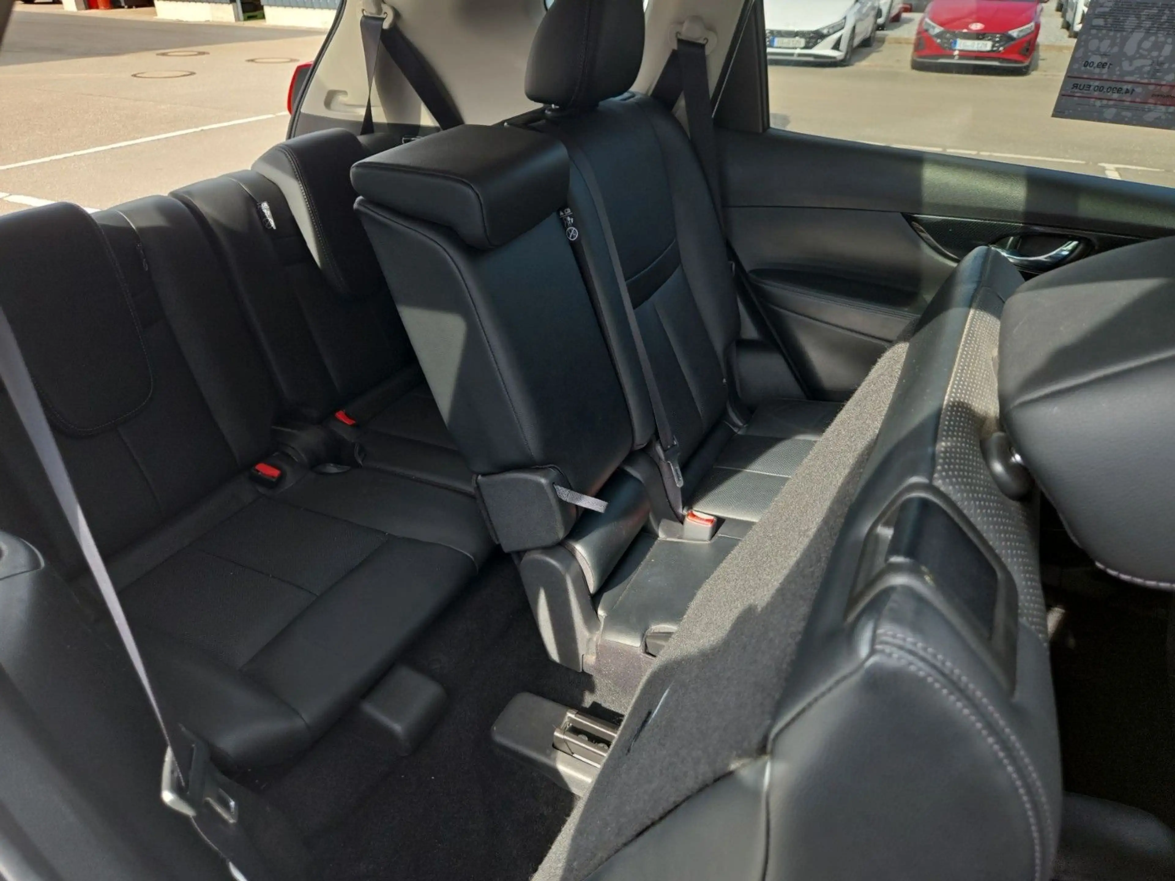 Nissan X-Trail Tekna 2.0 Diesel 4x4 177PS MT 7-Sitzer — photo 13