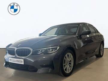 318dA